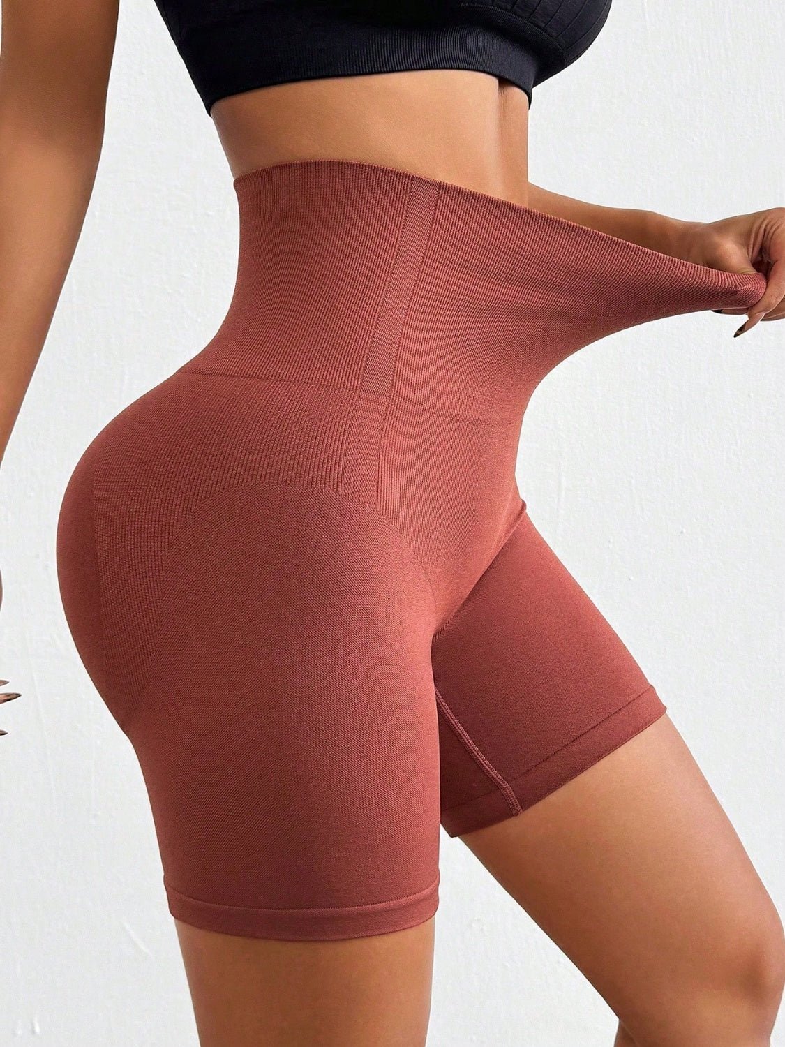 Seamless High Waist Active Shorts - SKIP - She Keeps It Peachy
